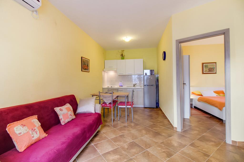 Abba Apartments Mali Losinj Bagian luar foto