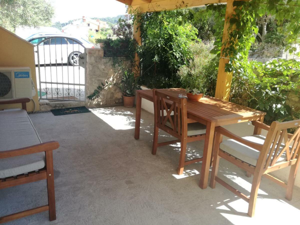 Abba Apartments Mali Losinj Bagian luar foto