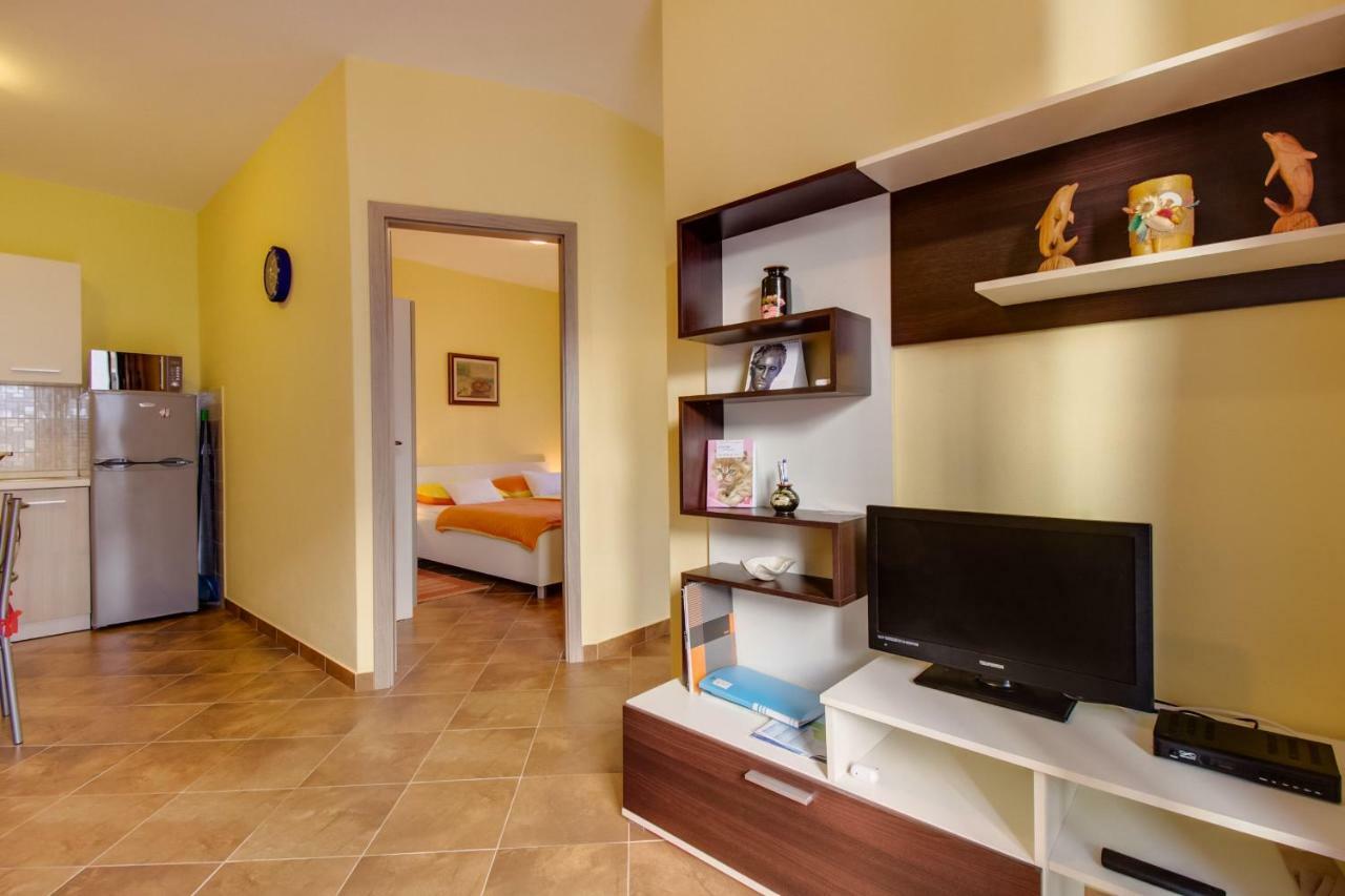 Abba Apartments Mali Losinj Bagian luar foto