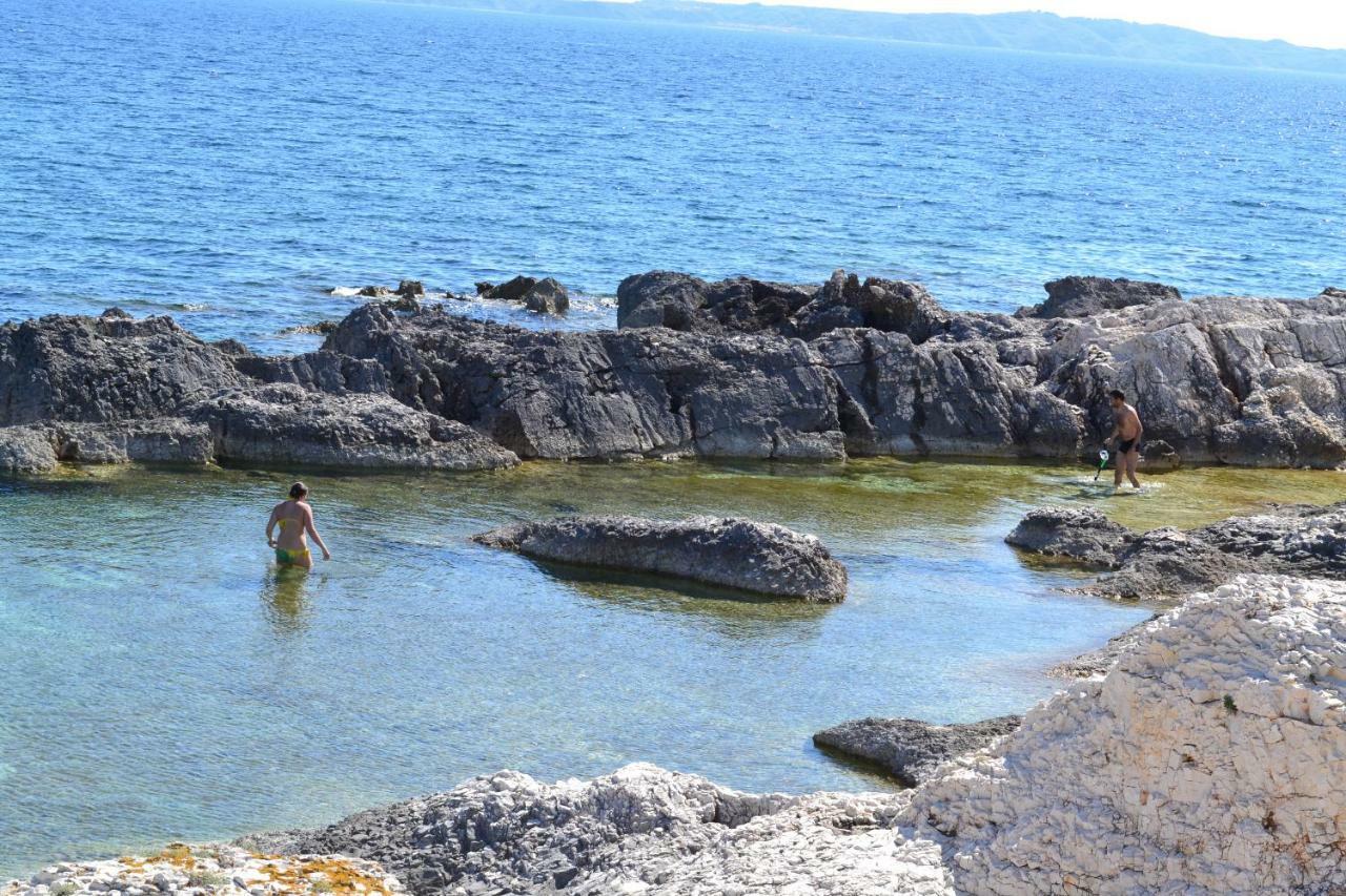 Abba Apartments Mali Losinj Bagian luar foto