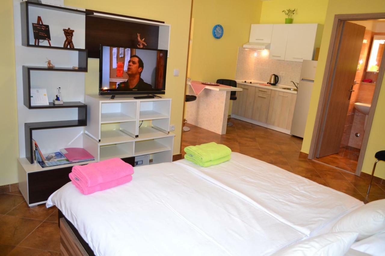 Abba Apartments Mali Losinj Bagian luar foto