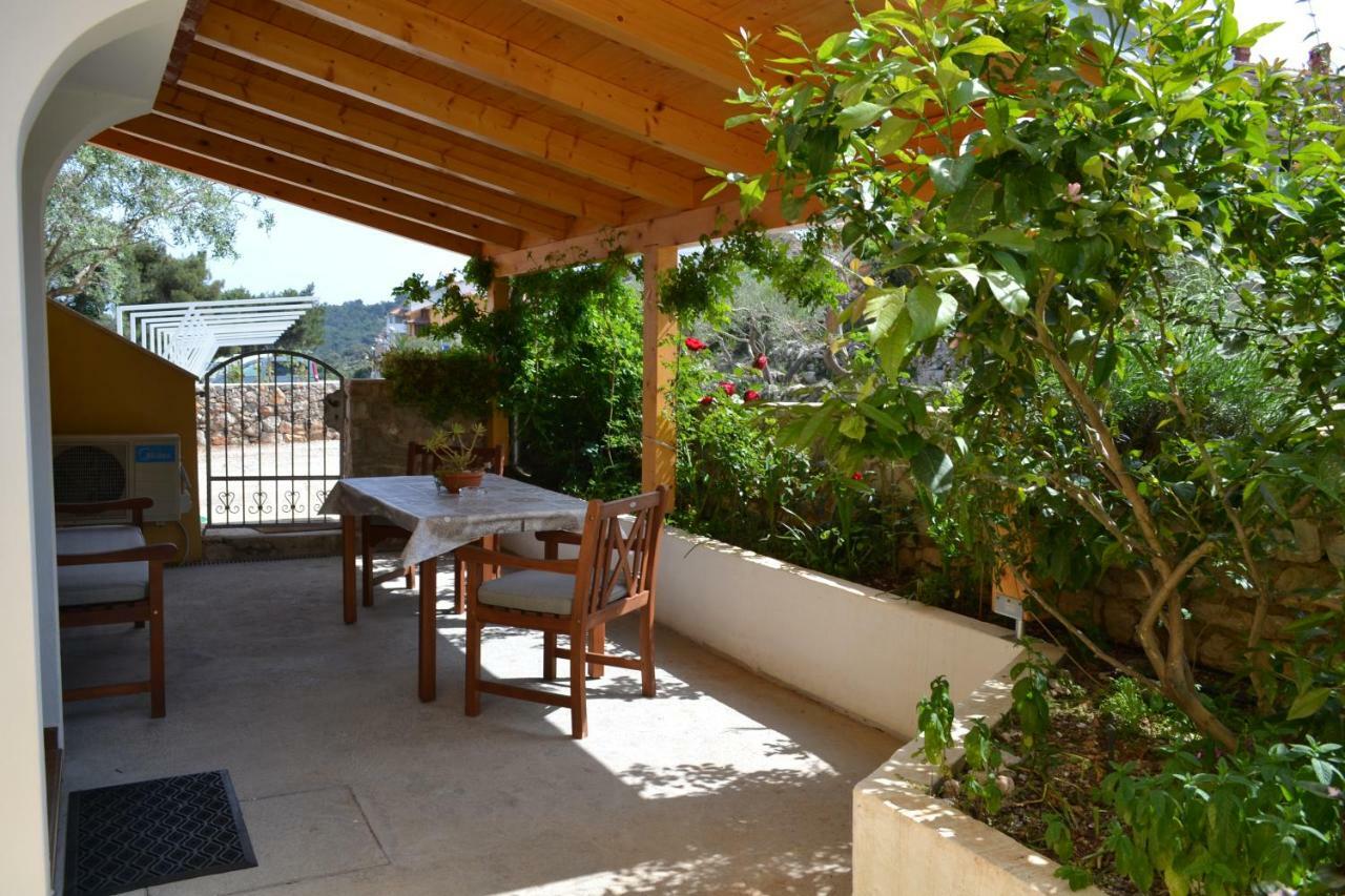 Abba Apartments Mali Losinj Bagian luar foto