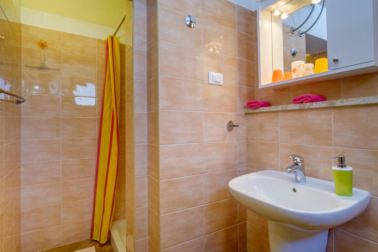 Abba Apartments Mali Losinj Bagian luar foto